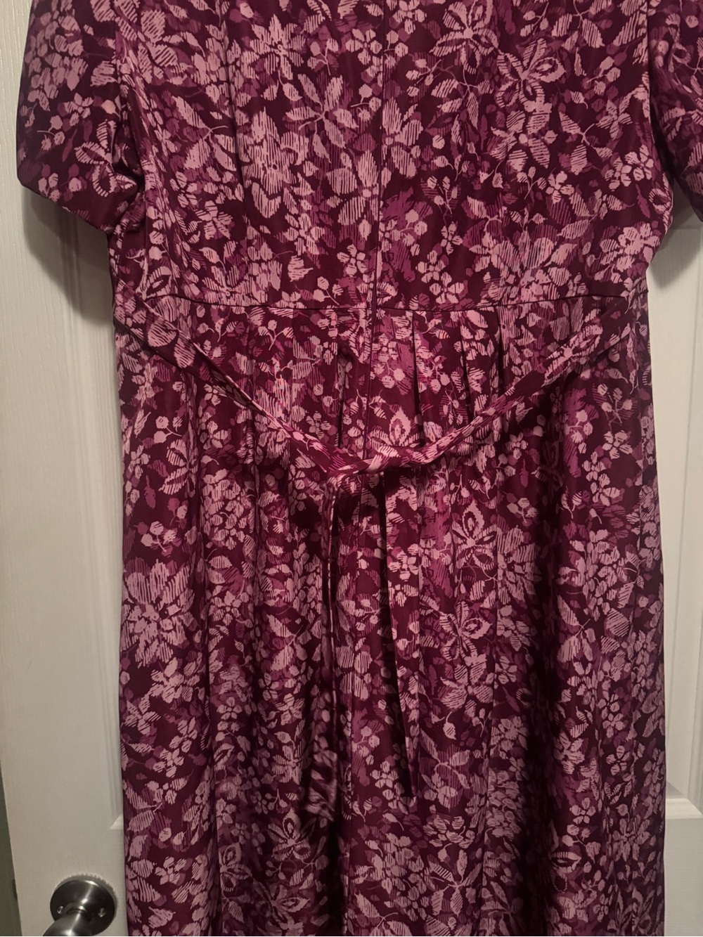 White Stag Sz 18W Plum and Light Pink Floral Maxi Dress w/ front or back belt - Picture 7 of 9